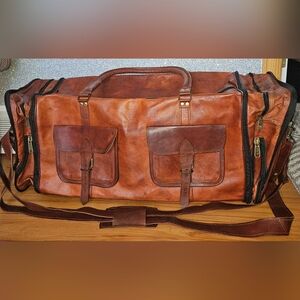 NWOT - Vintage Goat Leather Weekender Travel Duffle Bag, Expandable, Hand Sewn